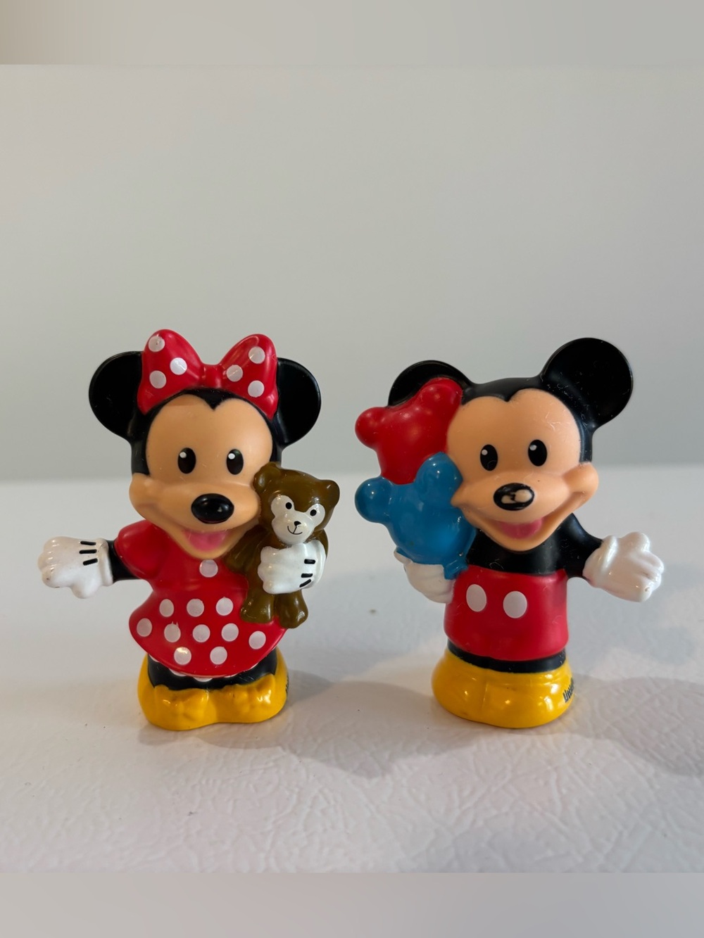 Magical Day at Disney Mickey Mouse & Minnie Little People Fisher Price Figures - Picture 1 of 4